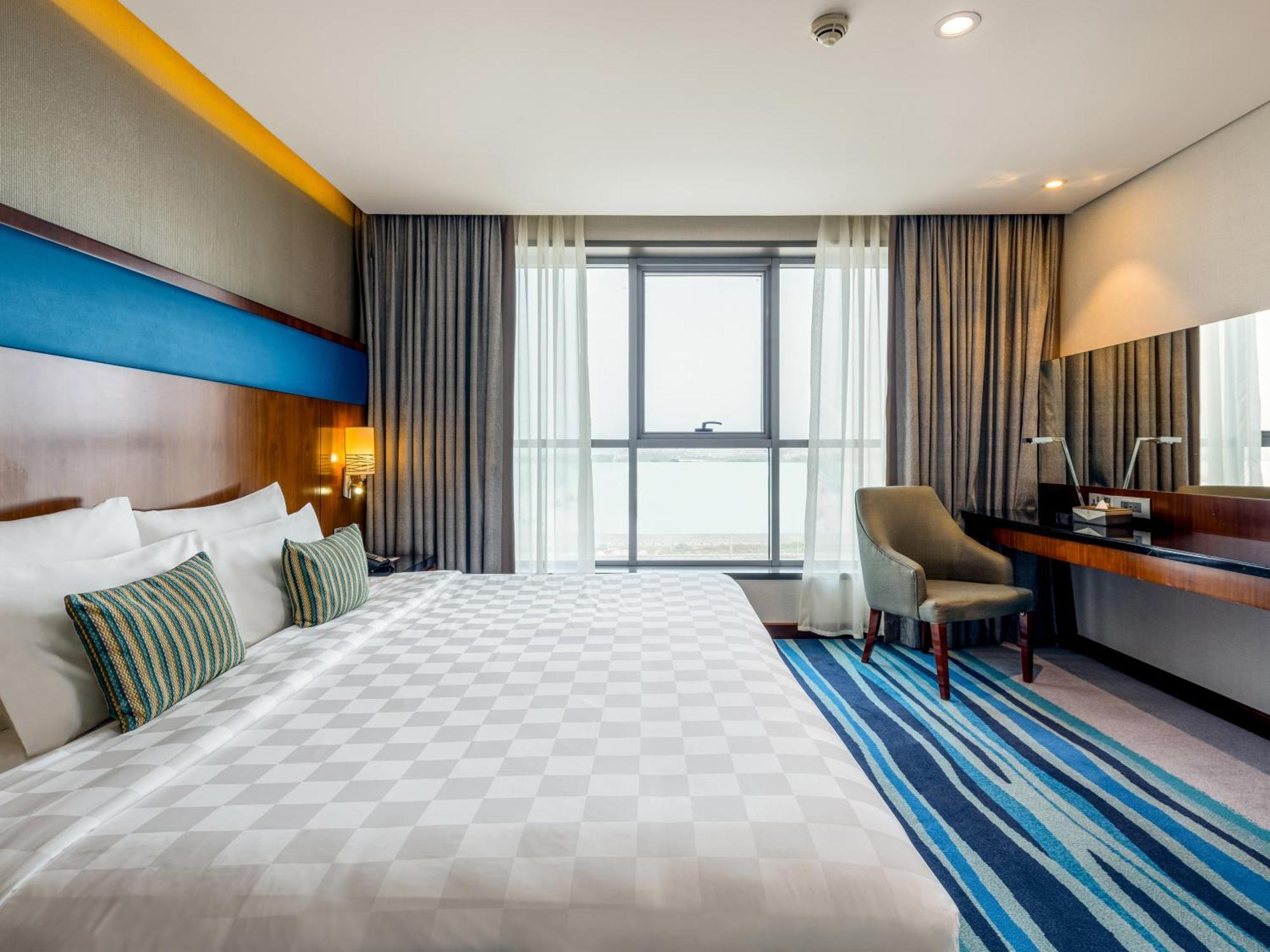 Deluxe Two-Bedroom Suite